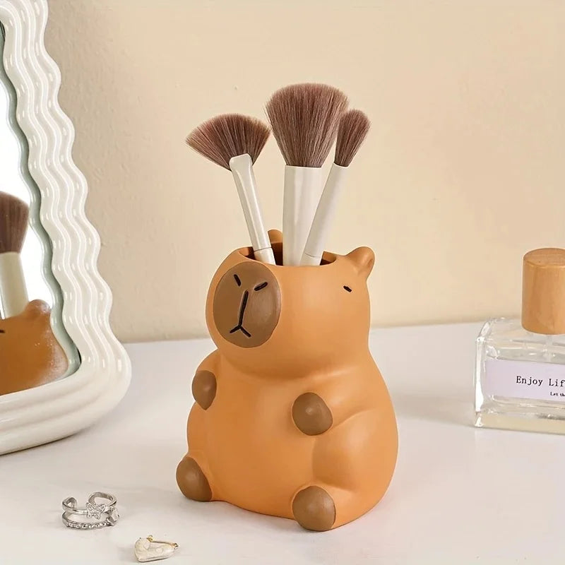 Capybara Pen Holder