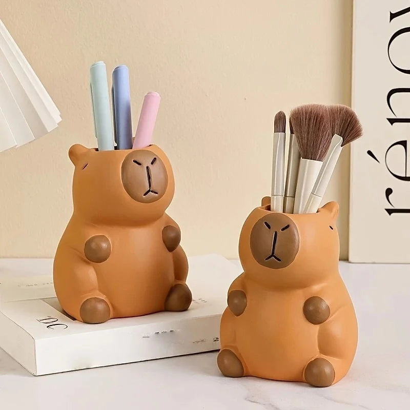 Capybara Pen Holder